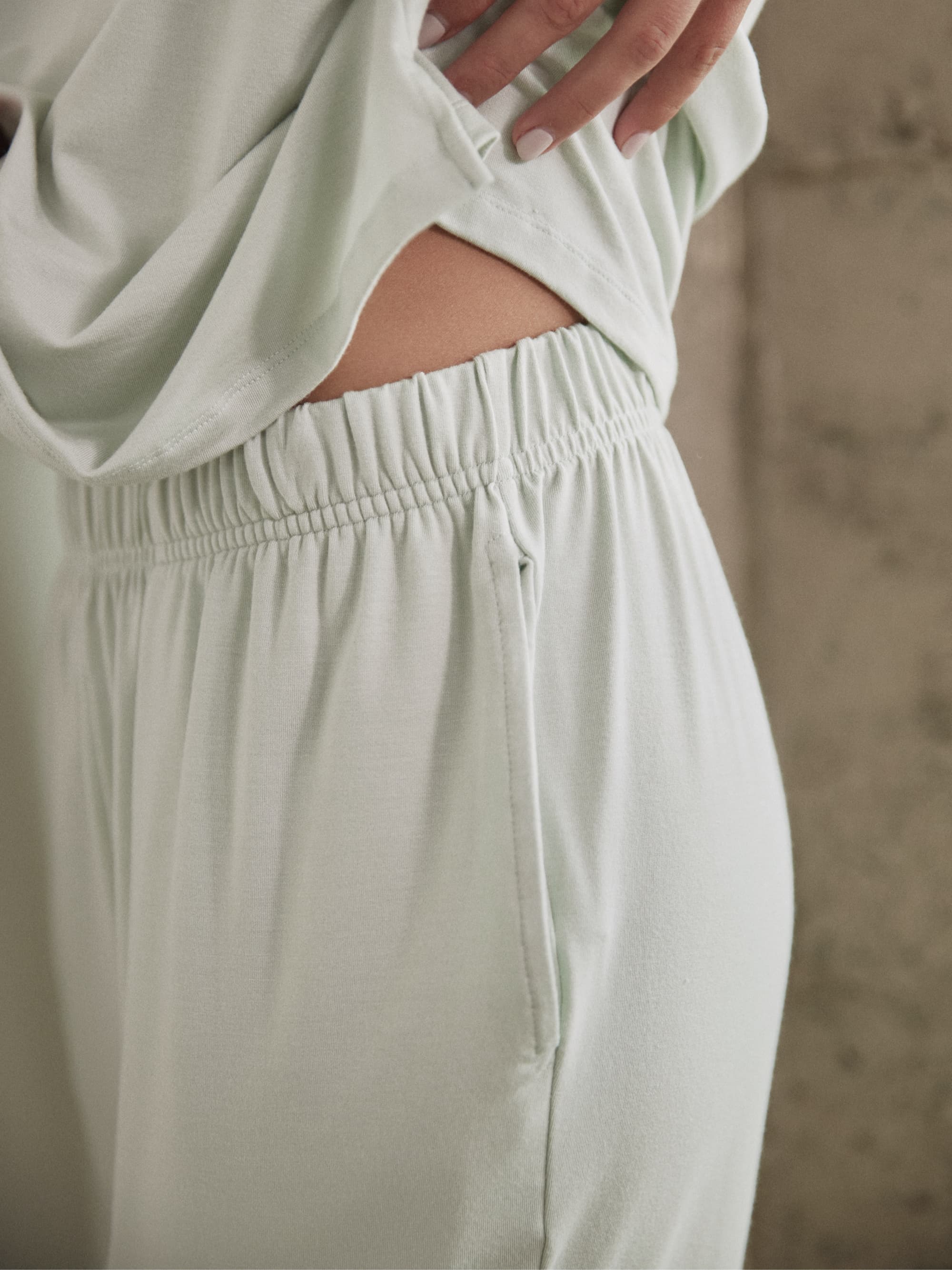 Thumbnail 17